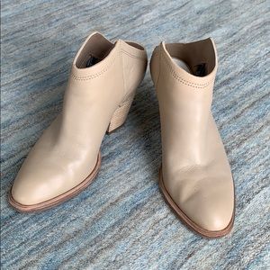 Dolce Vita mule style bootie